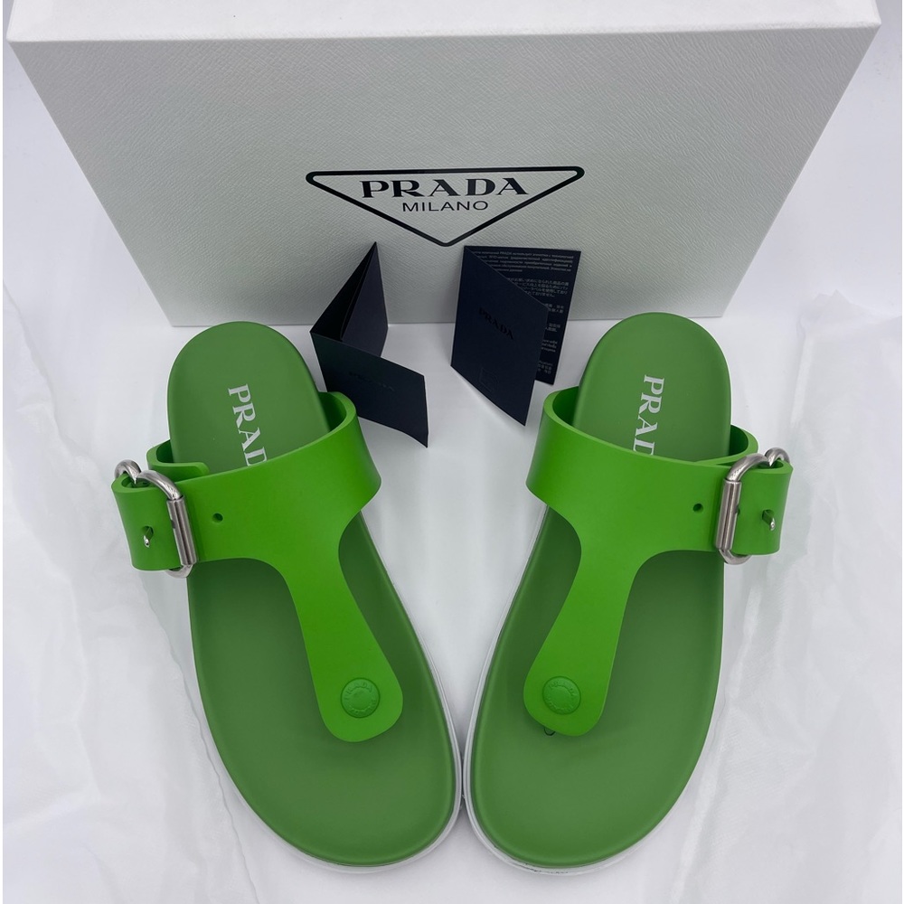 Prada Rubber flip-flops Fussbett Buckle Tongue Green 38